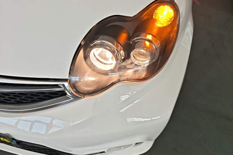Used BYD F0 2015 1.0L AMT XuanKu Model Left Front Headlight