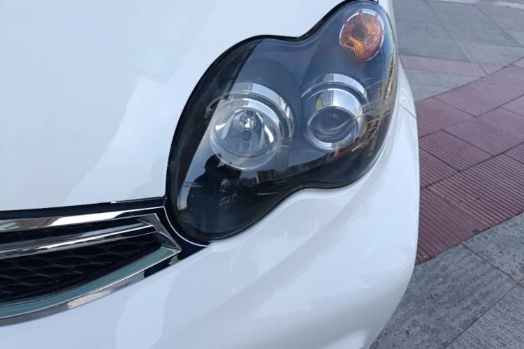 Used BYD F0 2015 1.0L AMT XuanKu Model Left Front Headlight