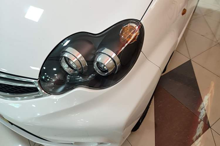 Used BYD F0 2015 1.0L AMT XuanKu Model Left Front Headlight