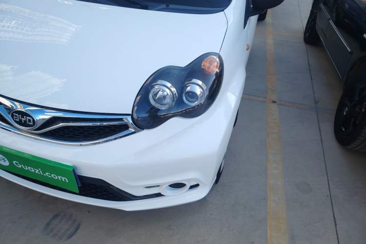 Used BYD F0 2015 1.0L AMT XuanKu Model Left Front Headlight