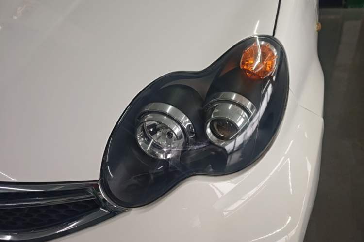 Used BYD F0 2015 1.0L AMT XuanKu Model Left Front Headlight