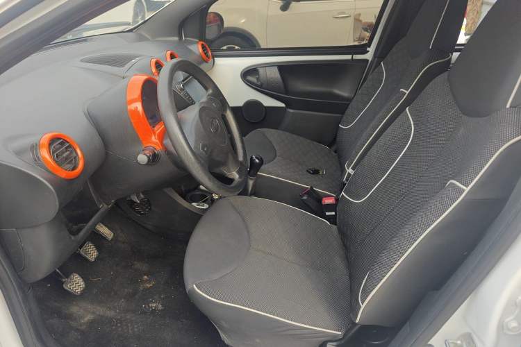 Used BYD F0 2015 1.0L XuanKu Model Left Front Seat