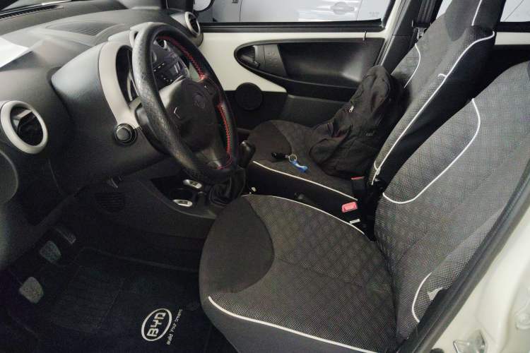 Used BYD F0 2015 1.0L XuanKu Model Left Front Seat