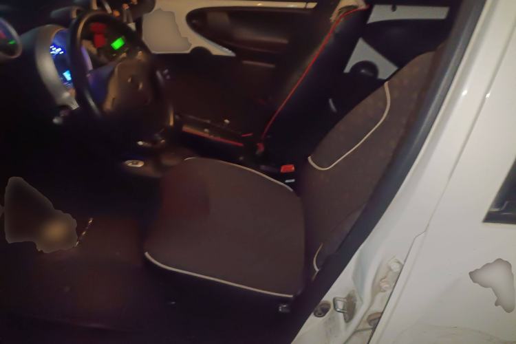 Used BYD F0 2015 1.0L AMT XuanKu Model Left Front Seat