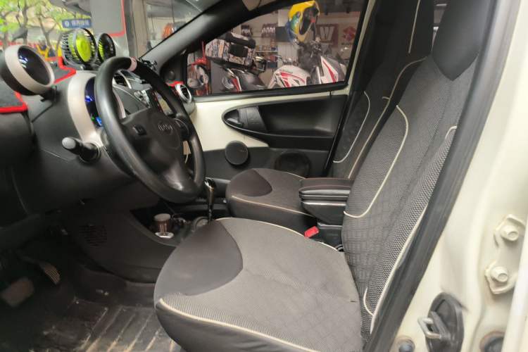 Used BYD F0 2015 1.0L AMT XuanKu Model Left Front Seat