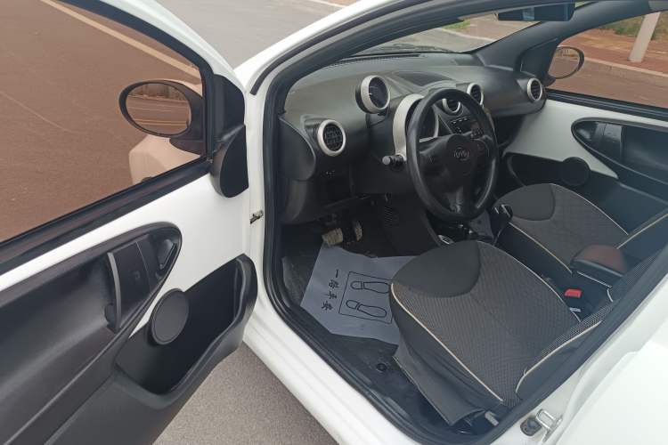 Used BYD F0 2015 1.0L AMT XuanKu Model Left Front Seat