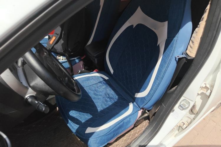 Used BYD F0 2015 1.0L AMT XuanKu Model Left Front Seat