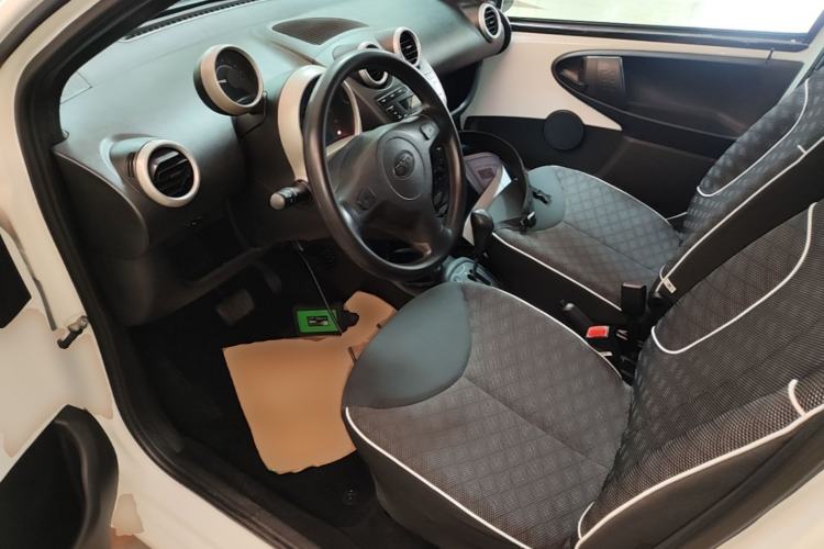 Used BYD F0 2015 1.0L AMT XuanKu Model Left Front Seat