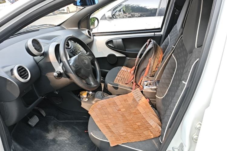 Used BYD F0 2015 1.0L AMT XuanKu Model Left Front Seat
