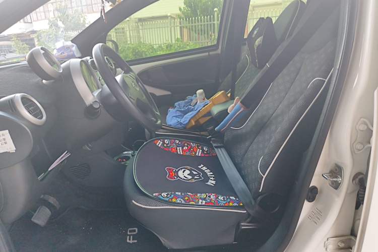 Used BYD F0 2015 1.0L AMT XuanKu Model Left Front Seat