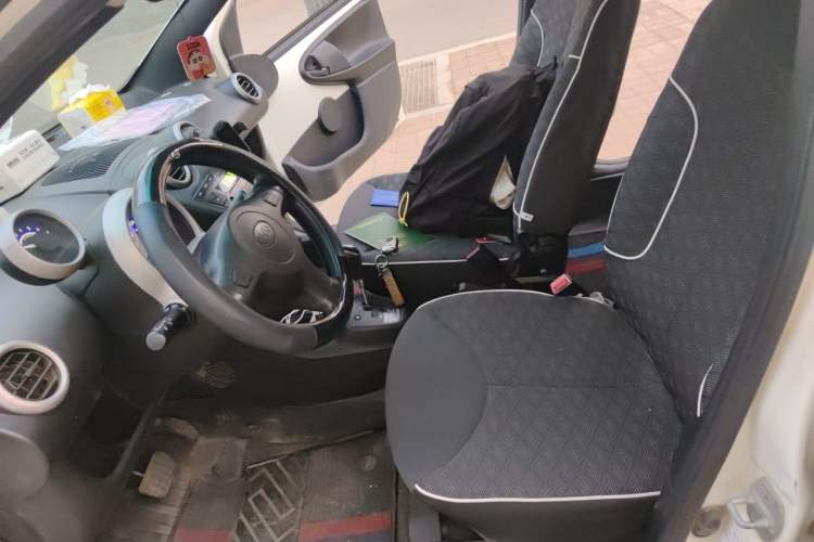Used BYD F0 2015 1.0L AMT XuanKu Model Left Front Seat