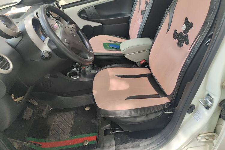 Used BYD F0 2015 1.0L AMT XuanKu Model Left Front Seat