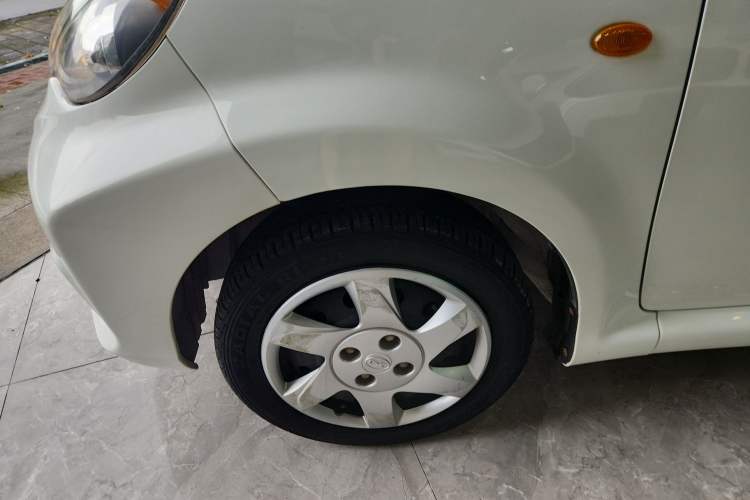 Used BYD F0 2015 1.0L Joyful Model Left Front Wheel Hub
