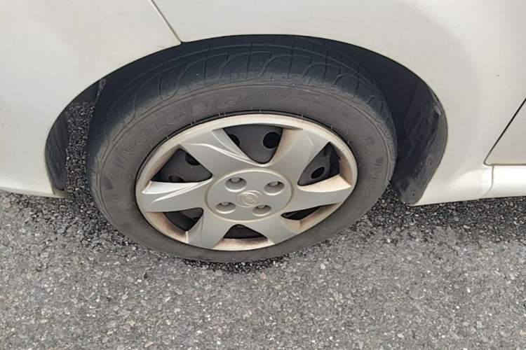 Used BYD F0 2015 1.0L AMT XuanKu Model Left Front Wheel Hub