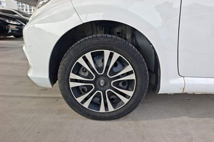 Used BYD F0 2015 1.0L AMT XuanKu Model Left Front Wheel Hub
