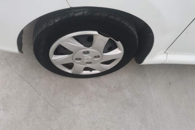 Used BYD F0 2015 1.0L AMT XuanKu Model Left Front Wheel Hub
