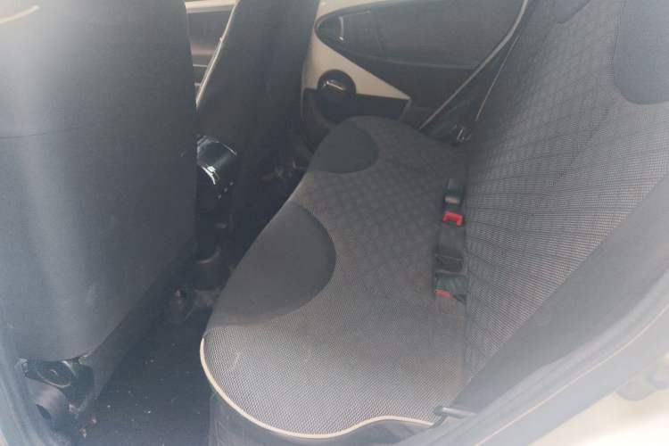 Used BYD F0 2015 1.0L AMT XuanKu Model Left Rear Seat