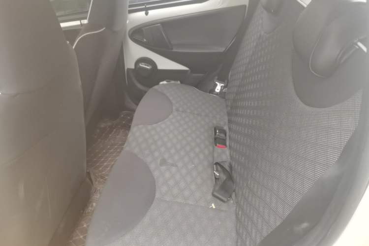 Used BYD F0 2015 1.0L AMT XuanKu Model Left Rear Seat
