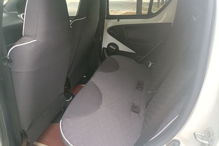 Used BYD F0 2015 1.0L AMT XuanKu Model Left Rear Seat