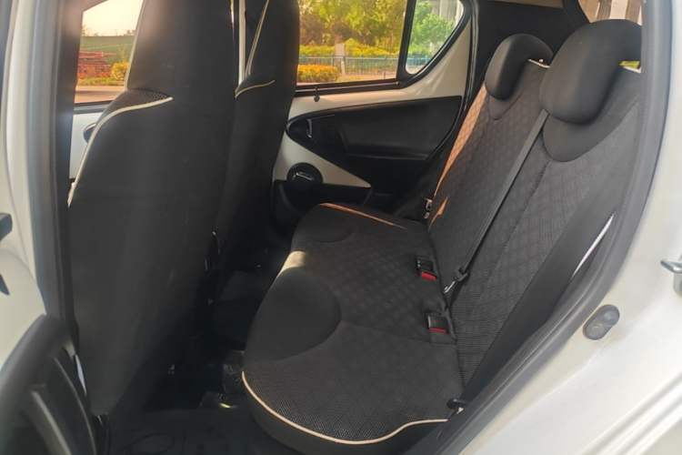 Used BYD F0 2015 1.0L AMT XuanKu Model Left Rear Seat