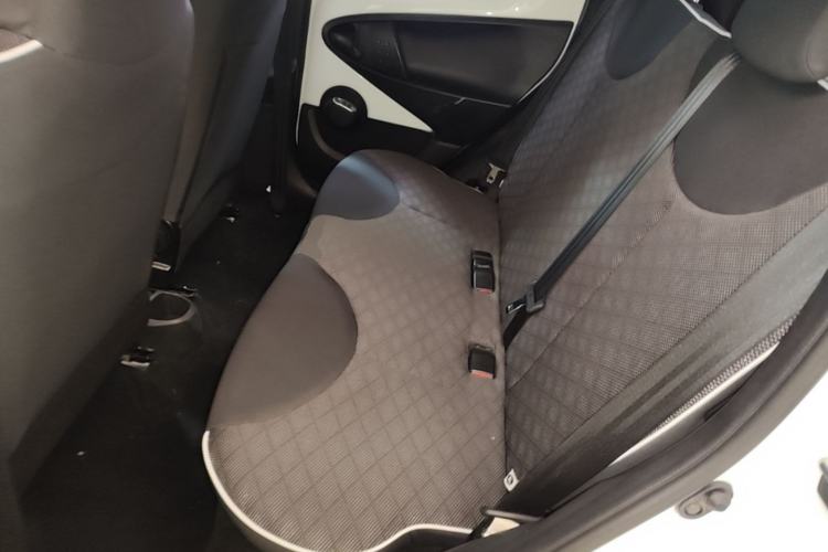 Used BYD F0 2015 1.0L AMT XuanKu Model Left Rear Seat