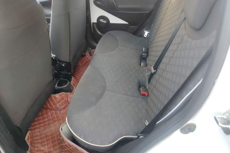 Used BYD F0 2015 1.0L AMT XuanKu Model Left Rear Seat