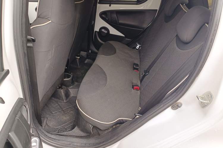 Used BYD F0 2015 1.0L AMT XuanKu Model Left Rear Seat
