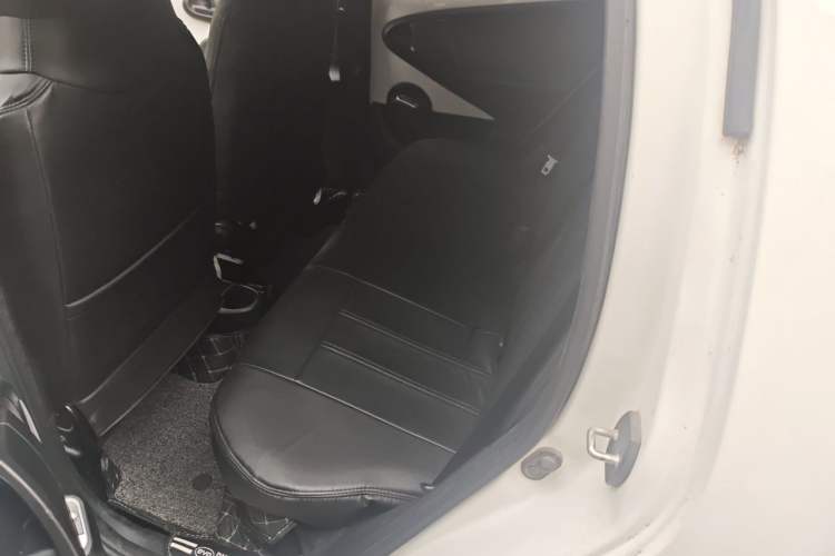 Used BYD F0 2015 1.0L AMT XuanKu Model Left Rear Seat