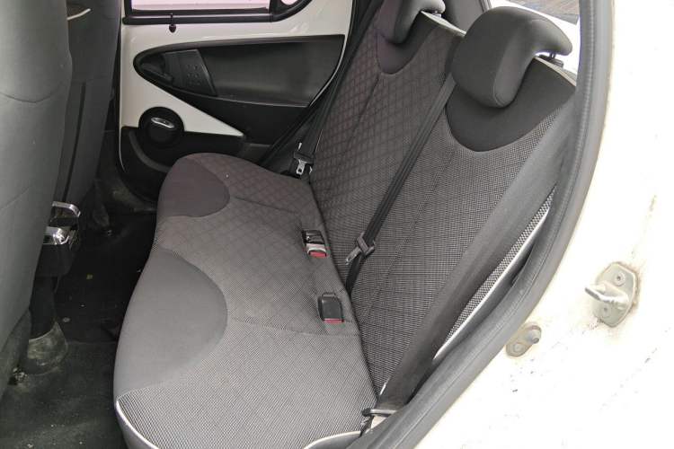 Used BYD F0 2015 1.0L AMT XuanKu Model Left Rear Seat