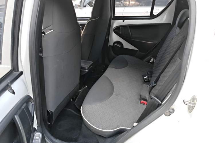 Used BYD F0 2015 1.0L AMT XuanKu Model Left Rear Seat