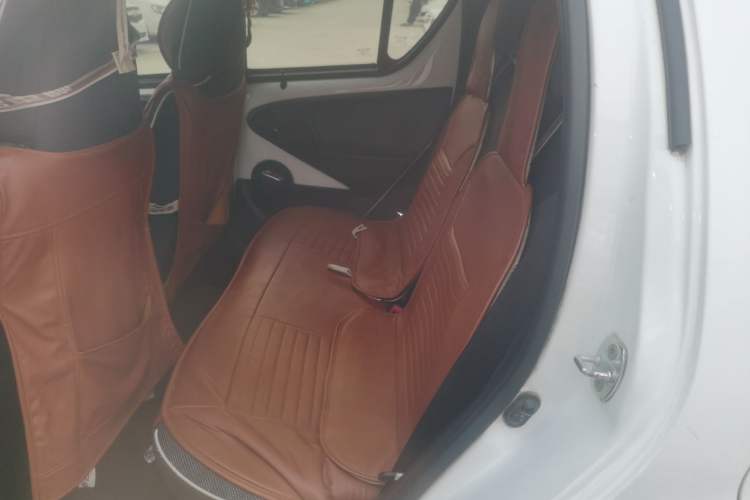 Used BYD F0 2015 1.0L AMT XuanKu Model Left Rear Seat