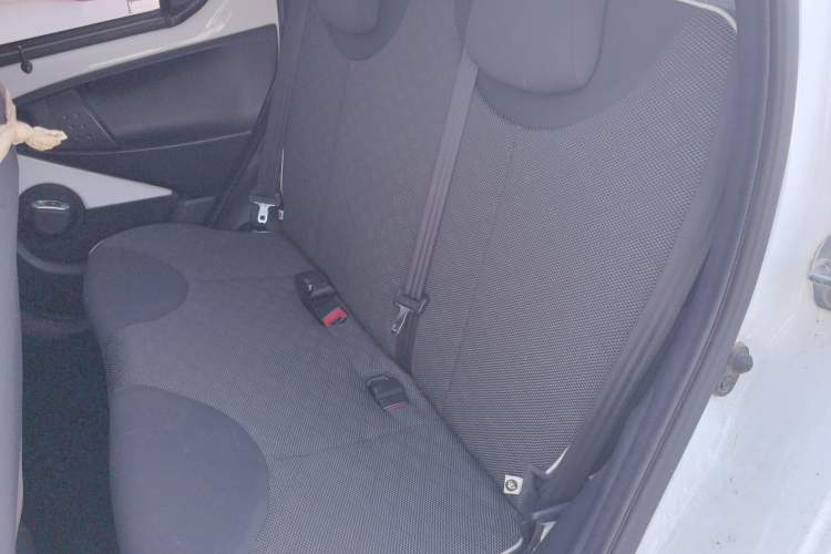 Used BYD F0 2015 1.0L AMT XuanKu Model Left Rear Seat
