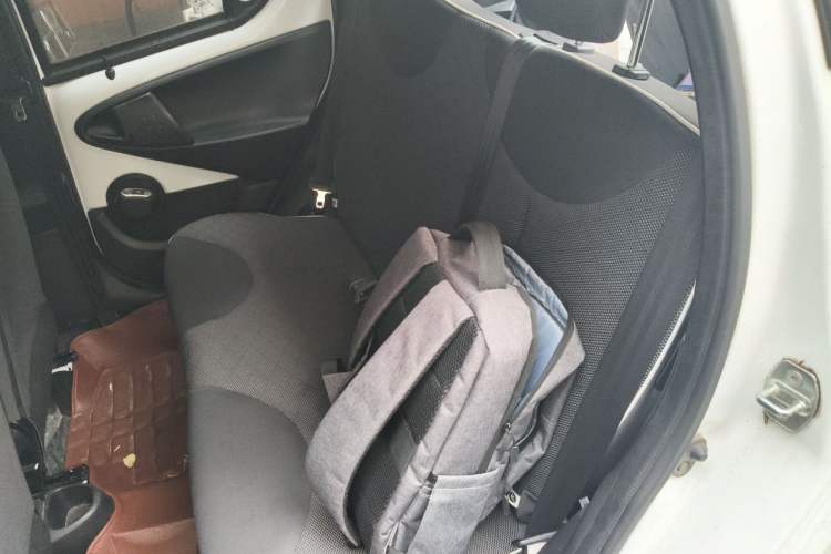 Used BYD F0 2015 1.0L AMT XuanKu Model Left Rear Seat