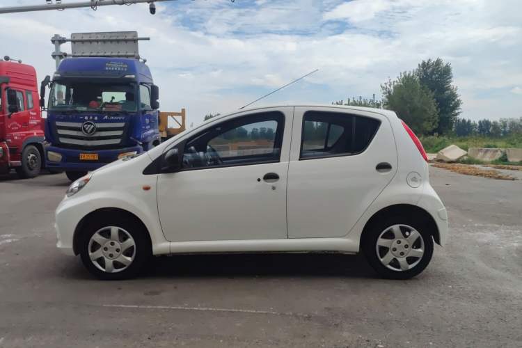 Used BYD F0 2015 1.0L AMT XuanKu Model Left Side