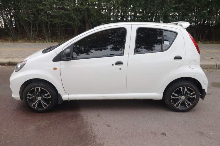 Used BYD F0 2015 1.0L AMT XuanKu Model Left Side
