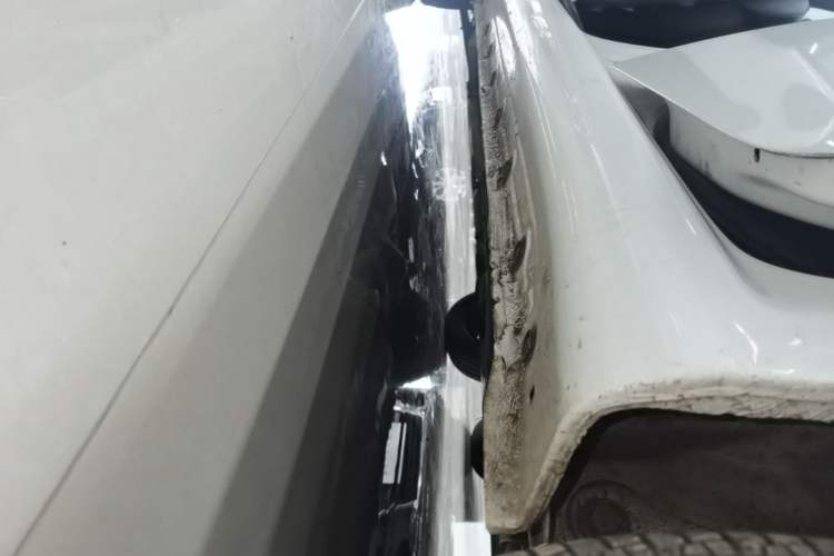 Used BYD F0 2015 1.0L AMT XuanKu Model Left Side Sill