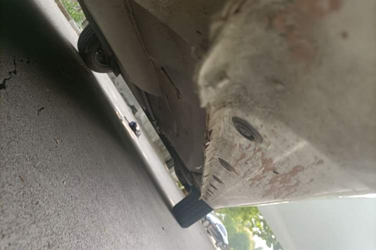 Used BYD F0 2015 1.0L AMT XuanKu Model Left Side Sill