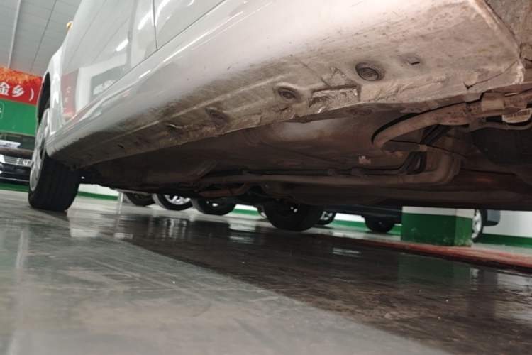 Used BYD F0 2015 1.0L AMT XuanKu Model Left Side Sill