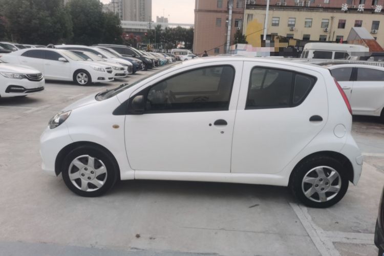 Used BYD F0 2015 1.0L AMT XuanKu Model Left Side