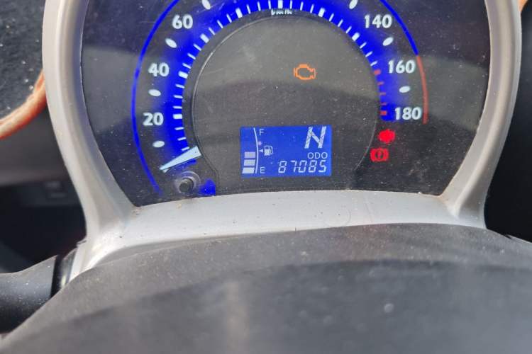Used BYD F0 2015 1.0L AMT XuanKu Model Odometer Close Up