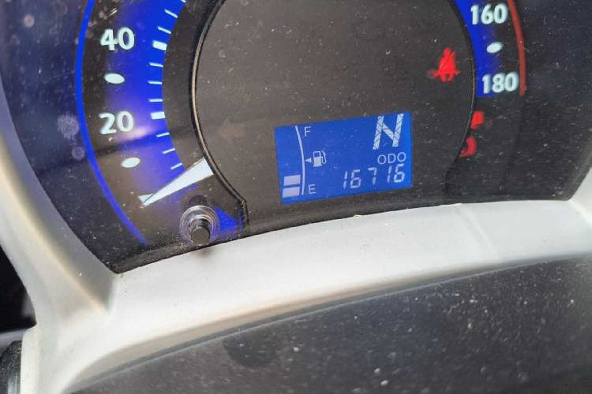 Used BYD F0 2015 1.0L AMT XuanKu Model Odometer Close Up