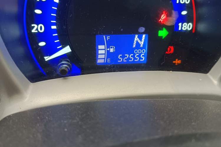 Used BYD F0 2015 1.0L AMT XuanKu Model Odometer Close Up