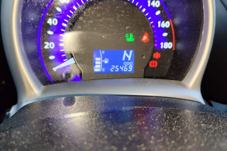 Used BYD F0 2015 1.0L AMT XuanKu Model Odometer Close Up