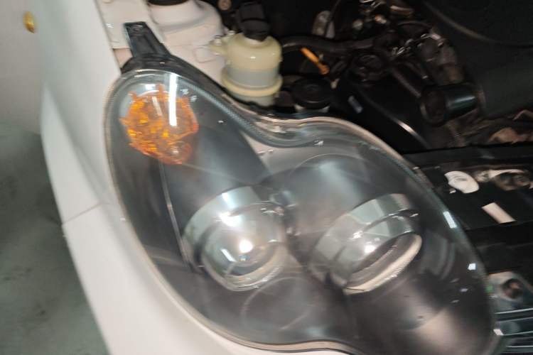 Used BYD F0 2015 1.0L Joyful Model Right Front Headlight