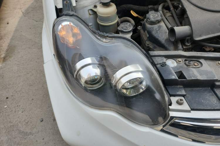 Used BYD F0 2015 1.0L XuanKu Model Right Front Headlight