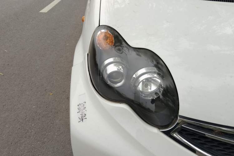 Used BYD F0 2015 1.0L XuanKu Model Right Front Headlight