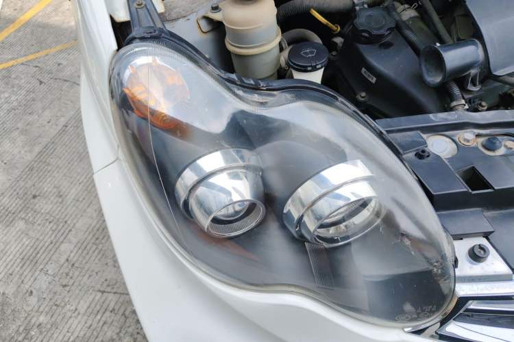 Used BYD F0 2015 1.0L XuanKu Model Right Front Headlight
