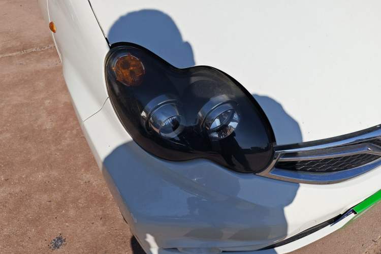 Used BYD F0 2015 1.0L Joyful Model Right Front Headlight