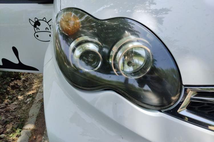 Used BYD F0 2015 1.0L XuanKu Model Right Front Headlight