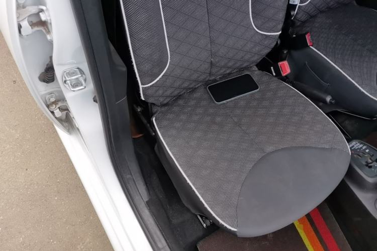 Used BYD F0 2015 1.0L AMT XuanKu Model Right Front Seat